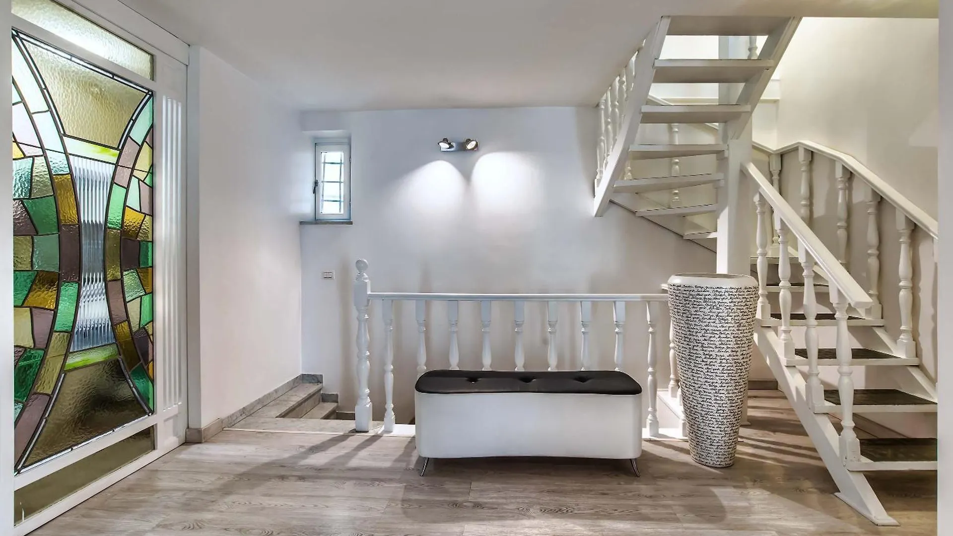 Black And White Suite Rome Отель типа 