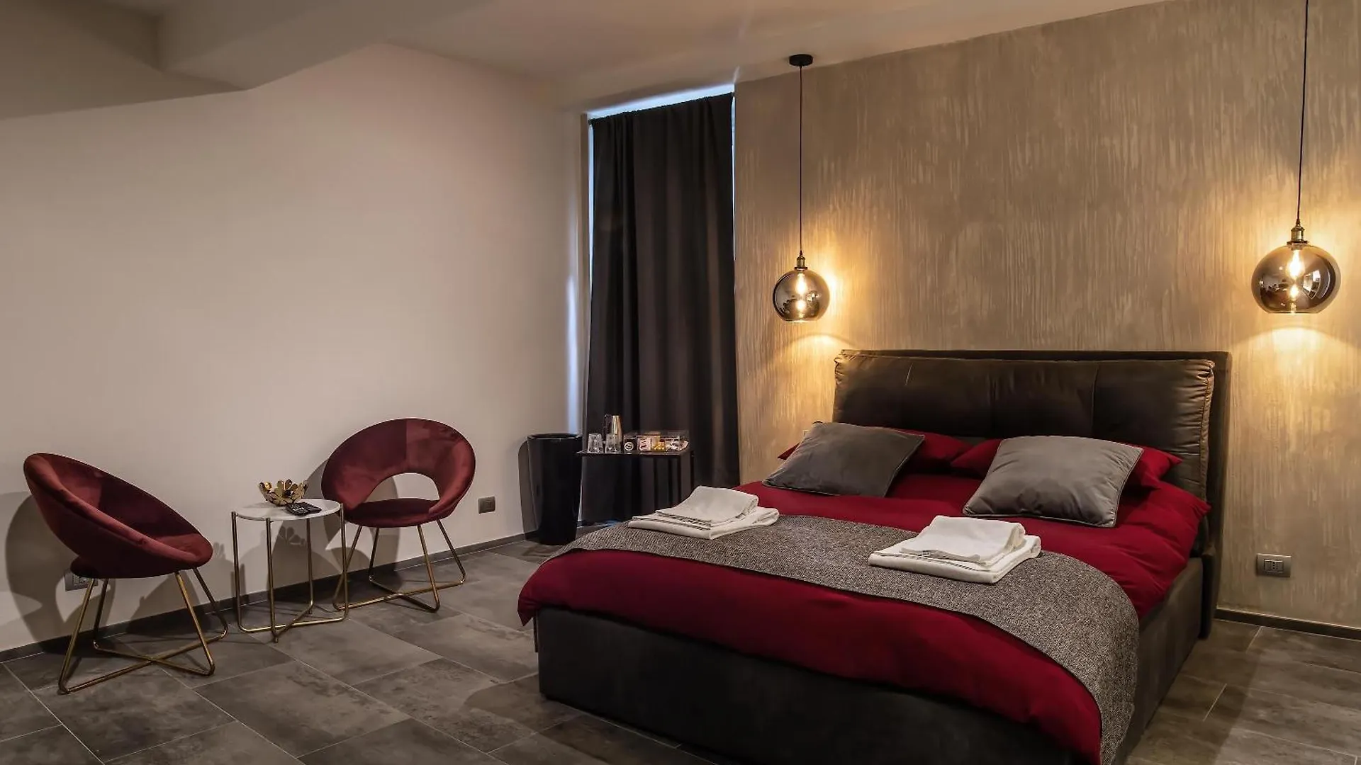 Black And White Suite Rome Отель типа 
