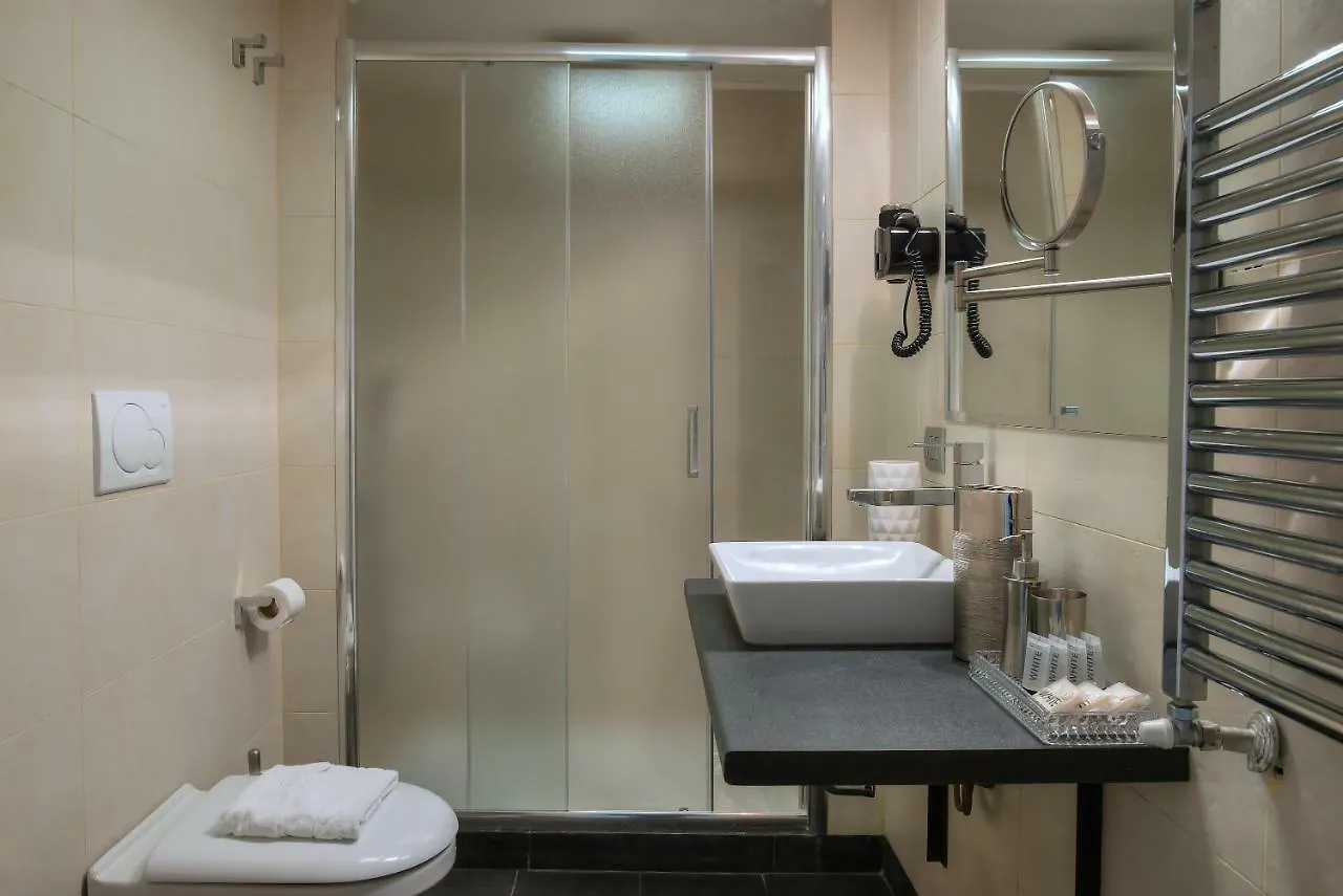 Black And White Suite Roma